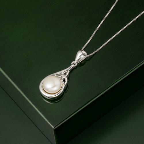 Solvar Sterling Silver Pearl Pendant with Trinity Knot Design S44982 ShamrockGift.com