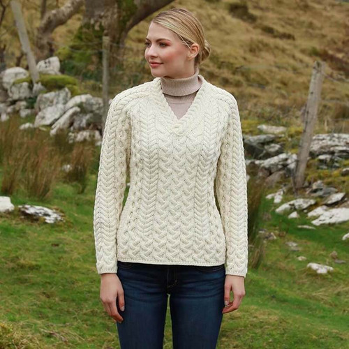 Aran Woollen Mills Merino Wool Knit V Neck Fitted Ladies Sweater B688 Natural ShamrockGift.com