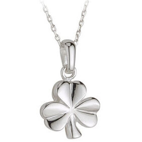 Solvar Silver Shamrock Pendant S44015 Shamrockgift.com